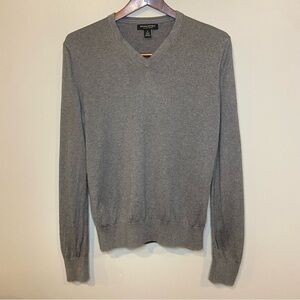 Banana Republic Men's V-Neck Sweater Luxury Blend Silk Cashmere Blend Gray Sz S